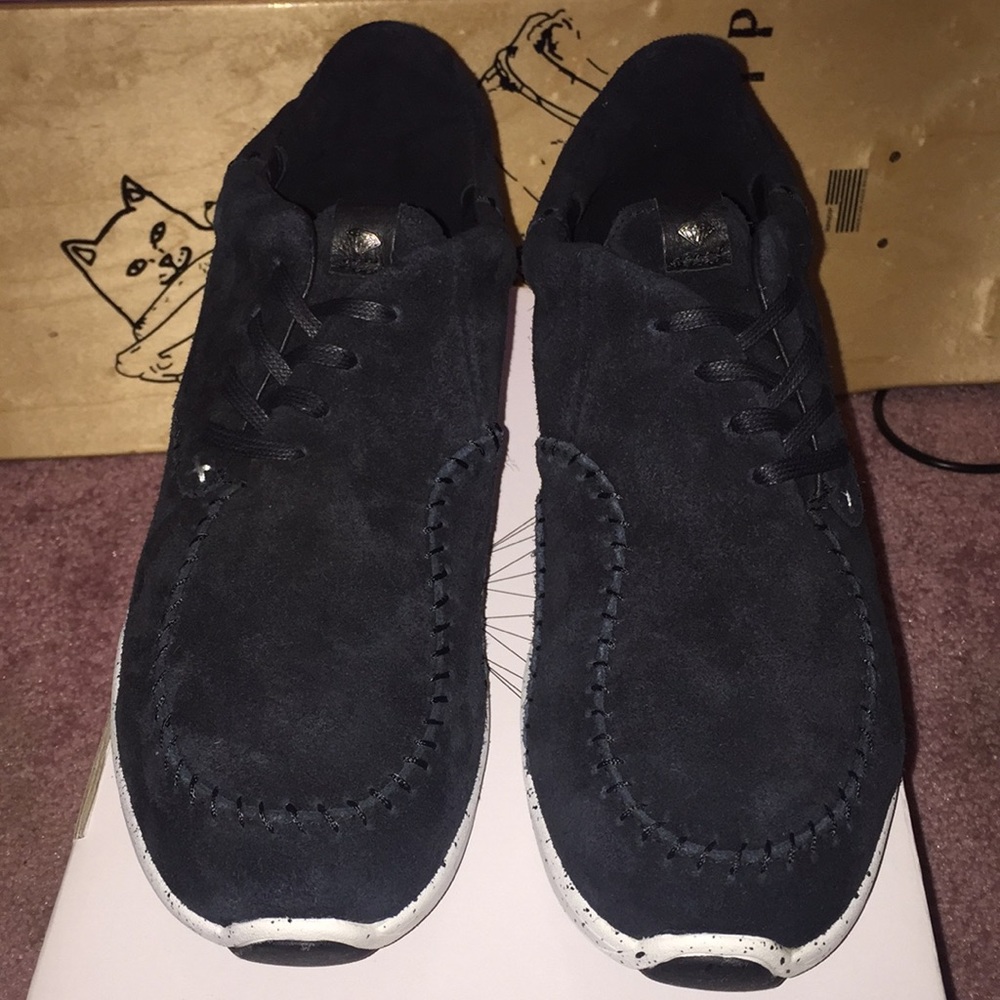 Diamond Supply Co. Trek Low Men’s 10